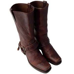 Frye 700 Distressed Leather Buckle Harness Square Toe Moto Boots Womens Size 7.5